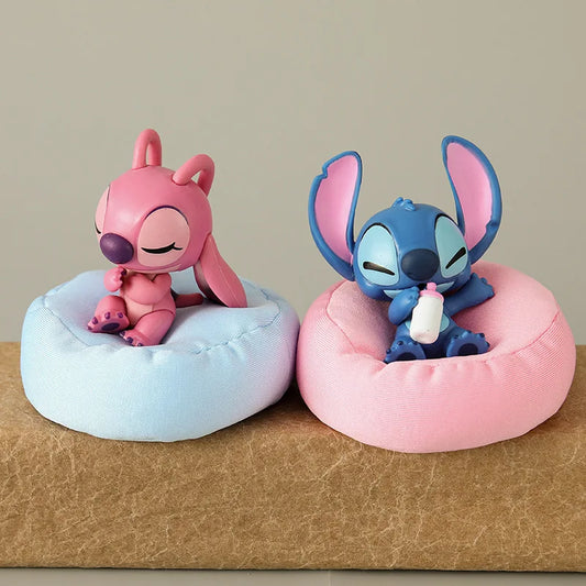 Lot 2 Figurine Stitch et Angel
